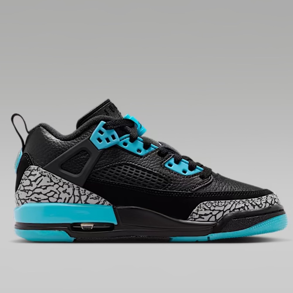 Jordan Spizike Low - Picture 5 of 16